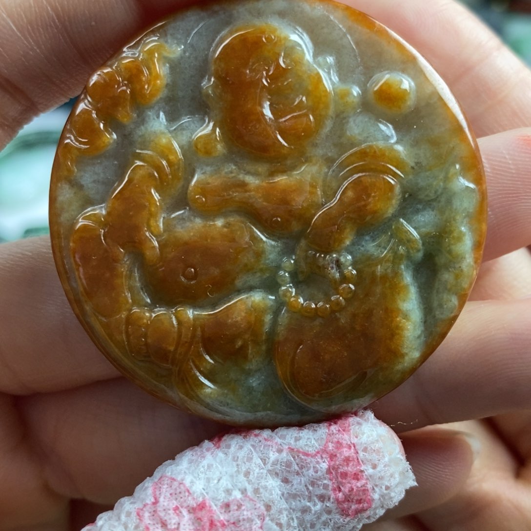 翡翠颈饰未镶嵌吊坠