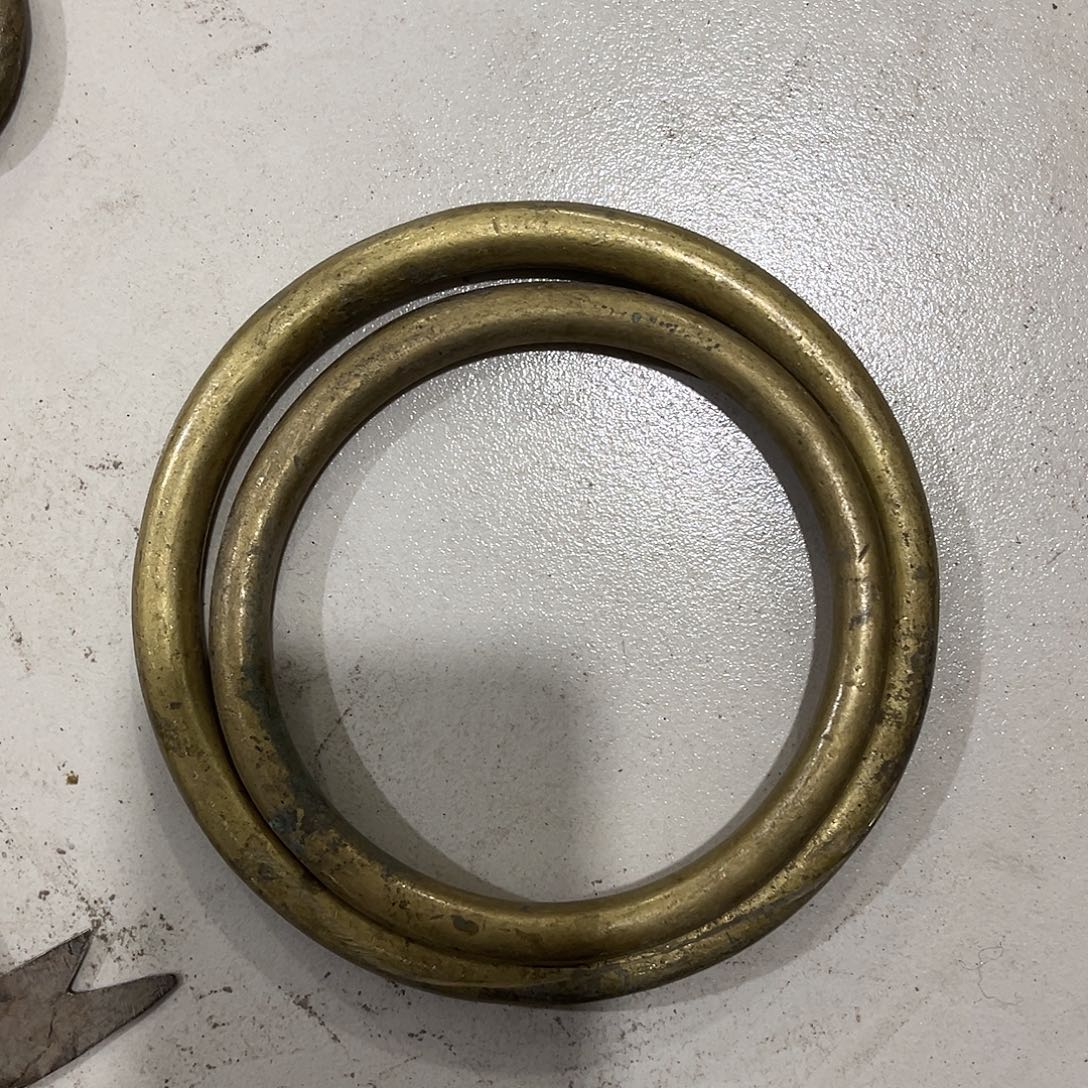 用***3闪电购铜摆件工艺品