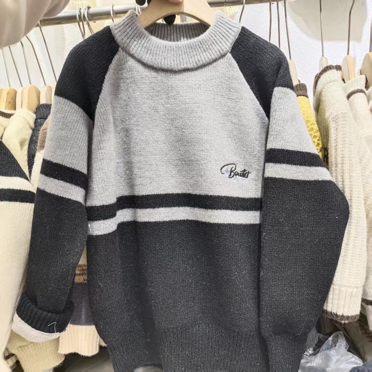 】拼接撞色钇晨】绣针织衫打底女秋冬宽松韩系慵懒风加厚长袖毛衫