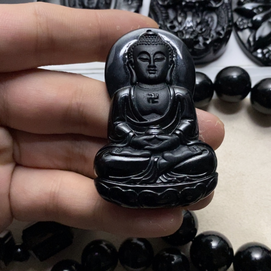 洪***洪翡翠未镶嵌吊坠(不含链)吊坠