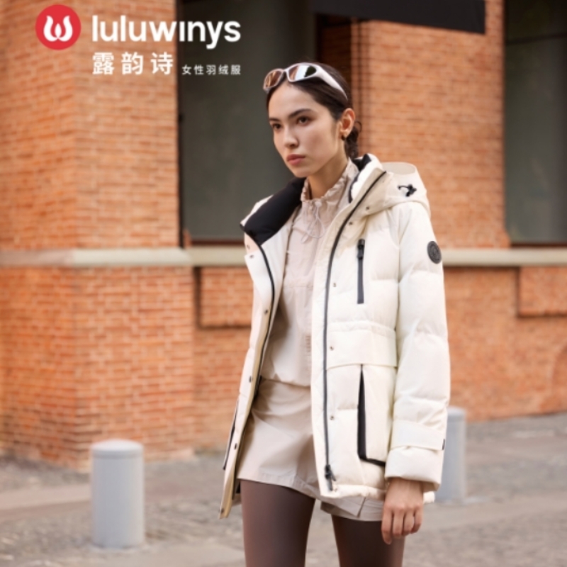 265526露韵诗羽绒服冲锋衣工装休闲宽松防水免洗硬壳运动户外