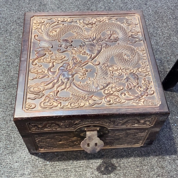 @***驼木28方箱有裂有瑕疵不退不换