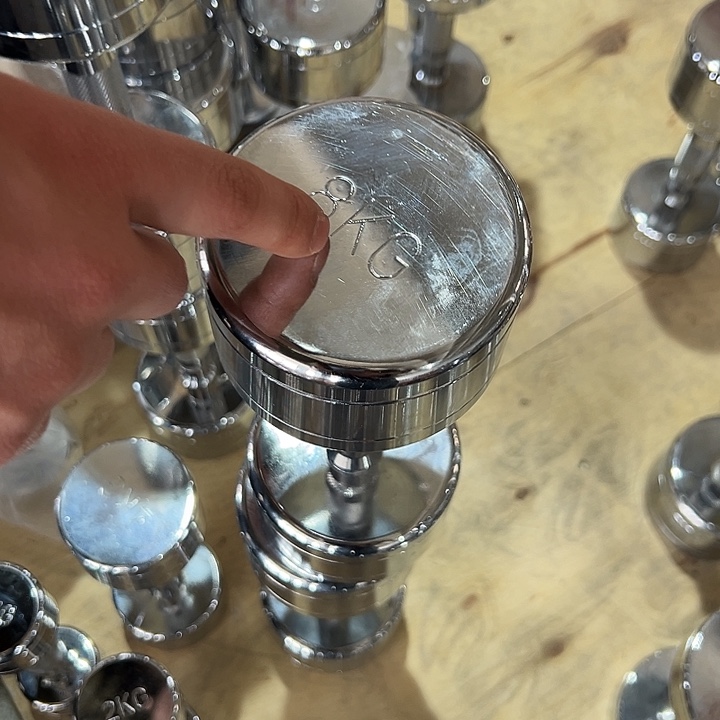 全新电镀纯钢8公斤一对哑铃