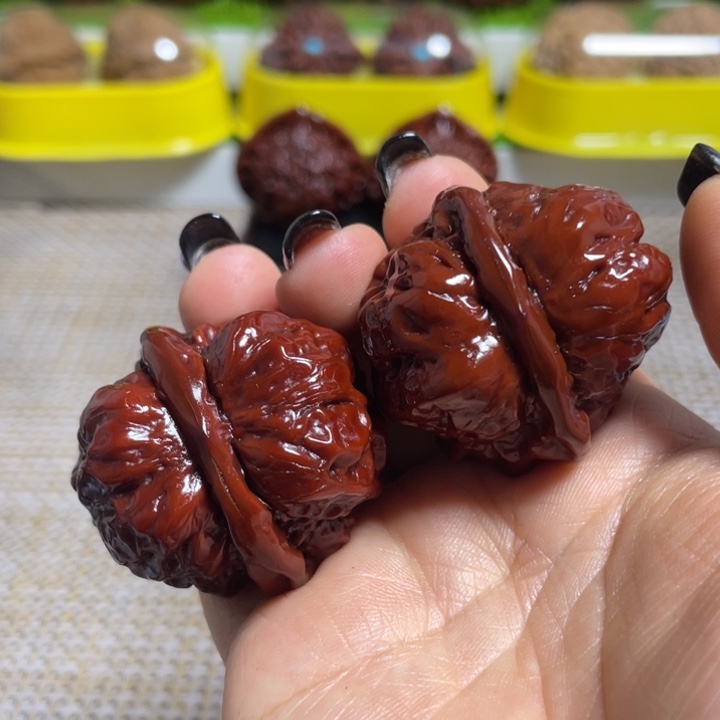 文玩核桃把件蛤蟆