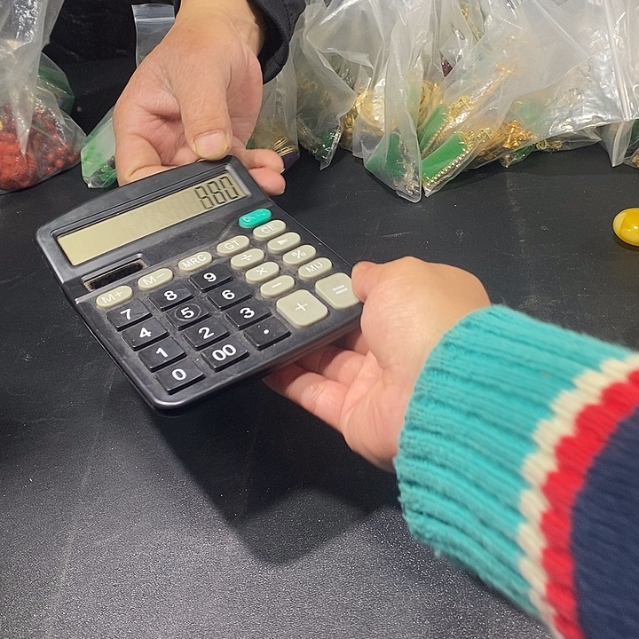 翡翠颈饰未镶嵌价格