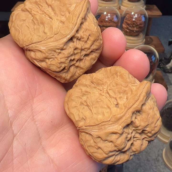 文玩核桃把件孟姜石45mm半壁江山