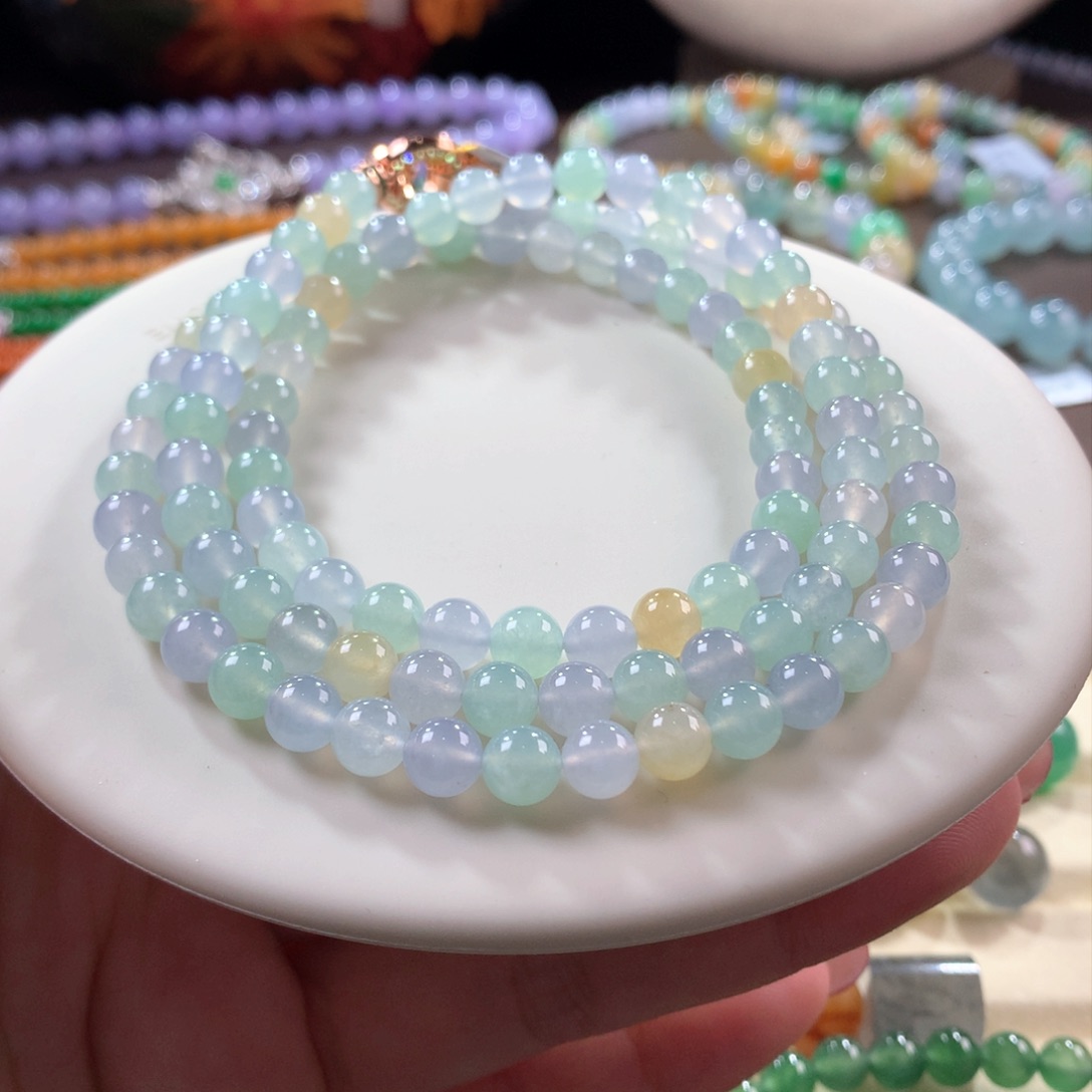 翡翠颈饰未镶嵌翡翠多宝卡6+