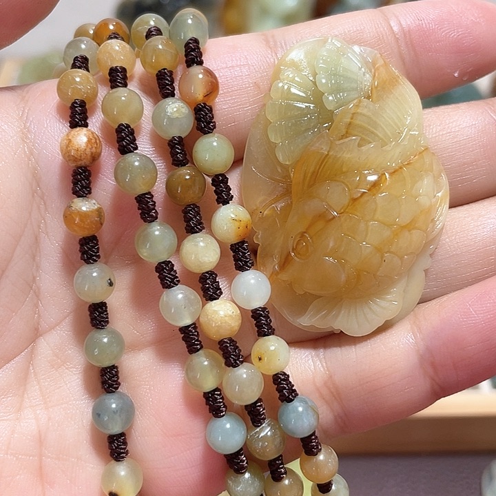 岫玉吊坠(赠链)未镶嵌