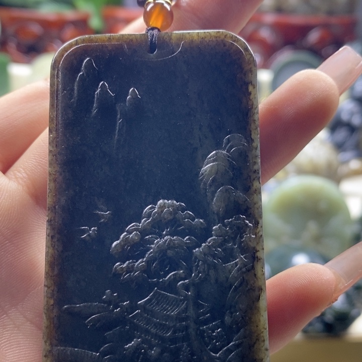 和田玉颈饰未镶嵌