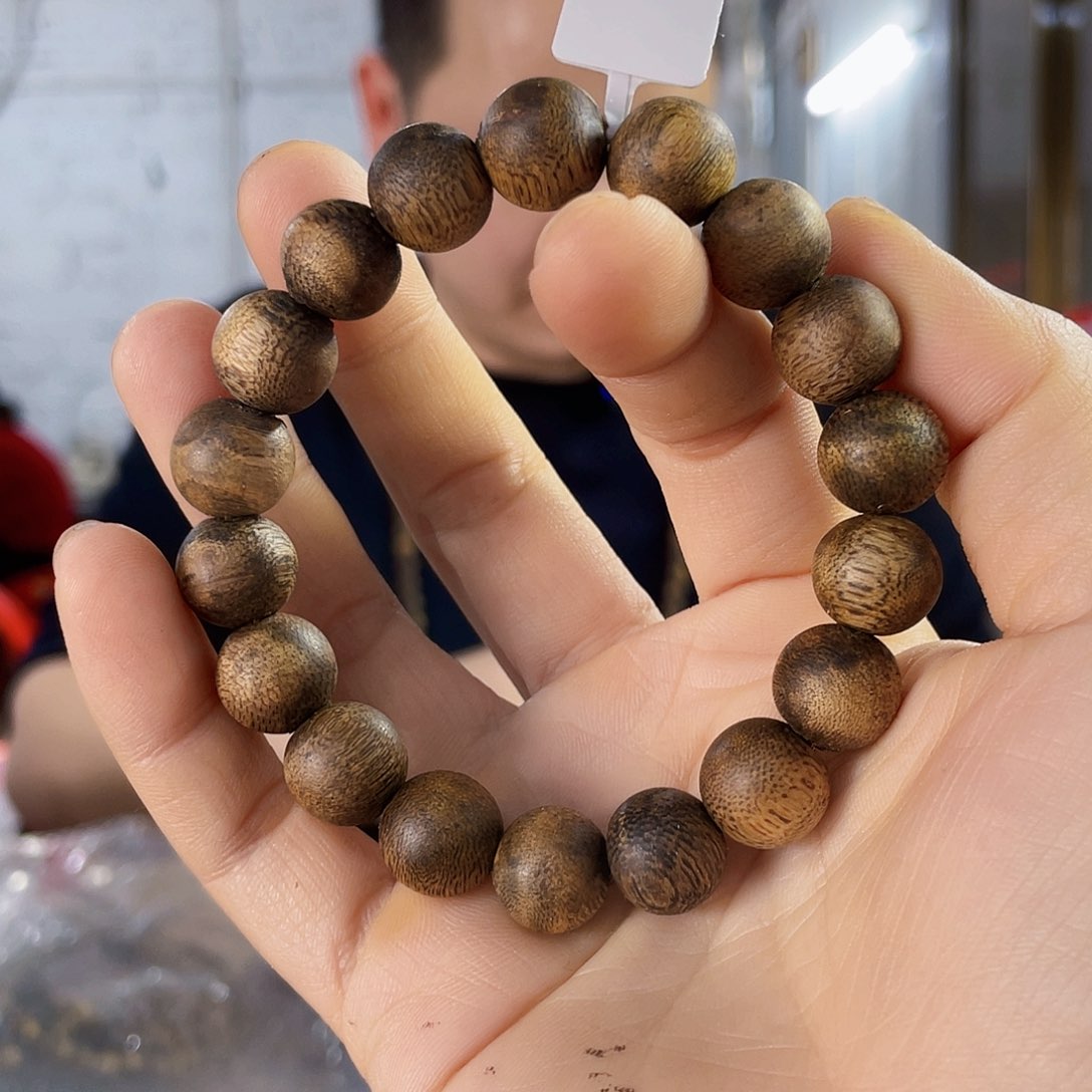 沉香手串海南老白棋圆珠单圈1.2/11克多样性发一