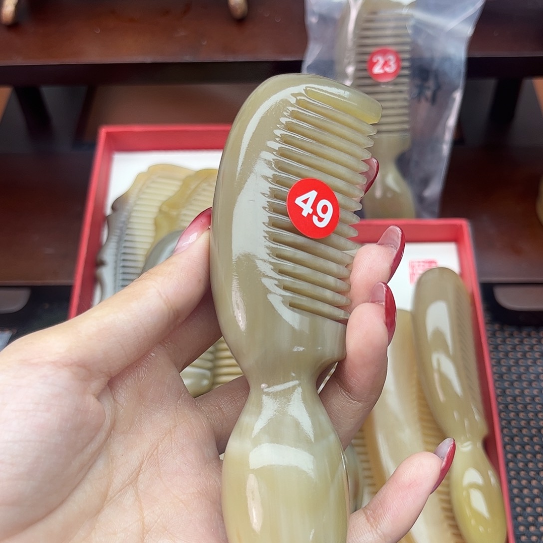 s***y纯手工制作纯牛角梳子