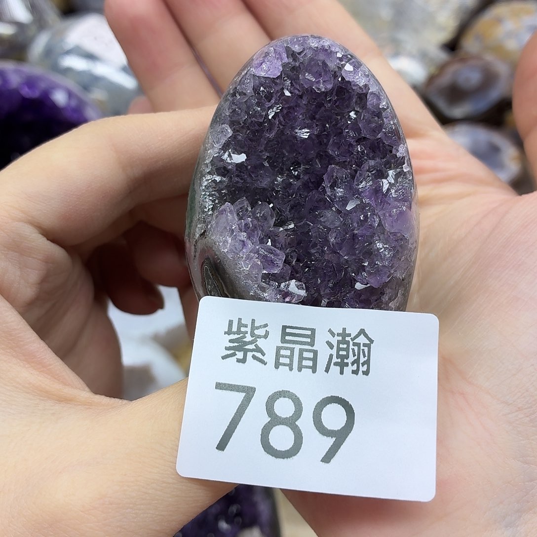 未镶嵌水晶大型摆件（非配饰）