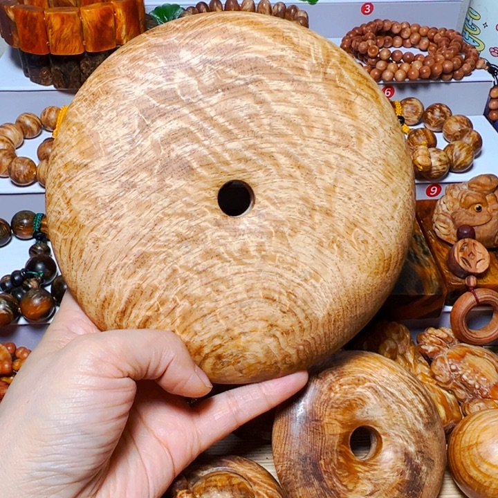 木质非金属琥珀木密闪牌高品