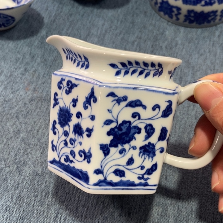 源思陶瓷有限公司