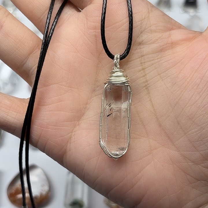 未镶嵌颈饰水晶闪灵钻项链