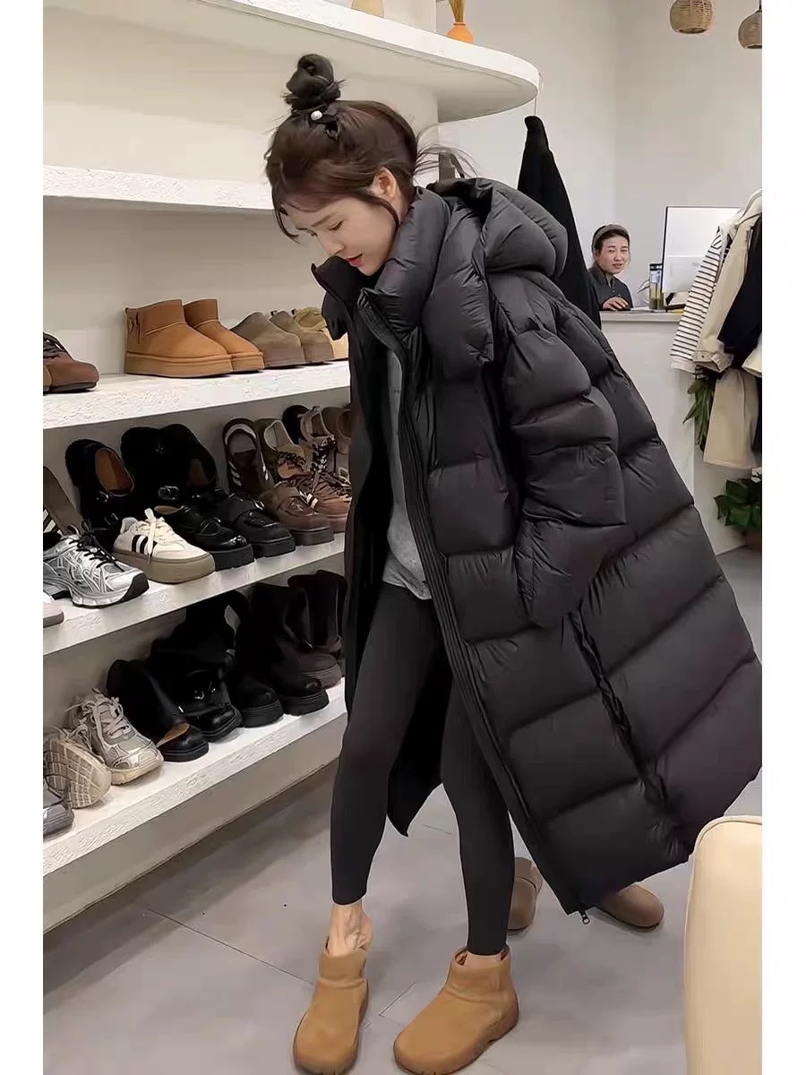 羽绒服女长款2025新款高端加厚95%白鸭绒泡芙连帽宽松面包服外套
