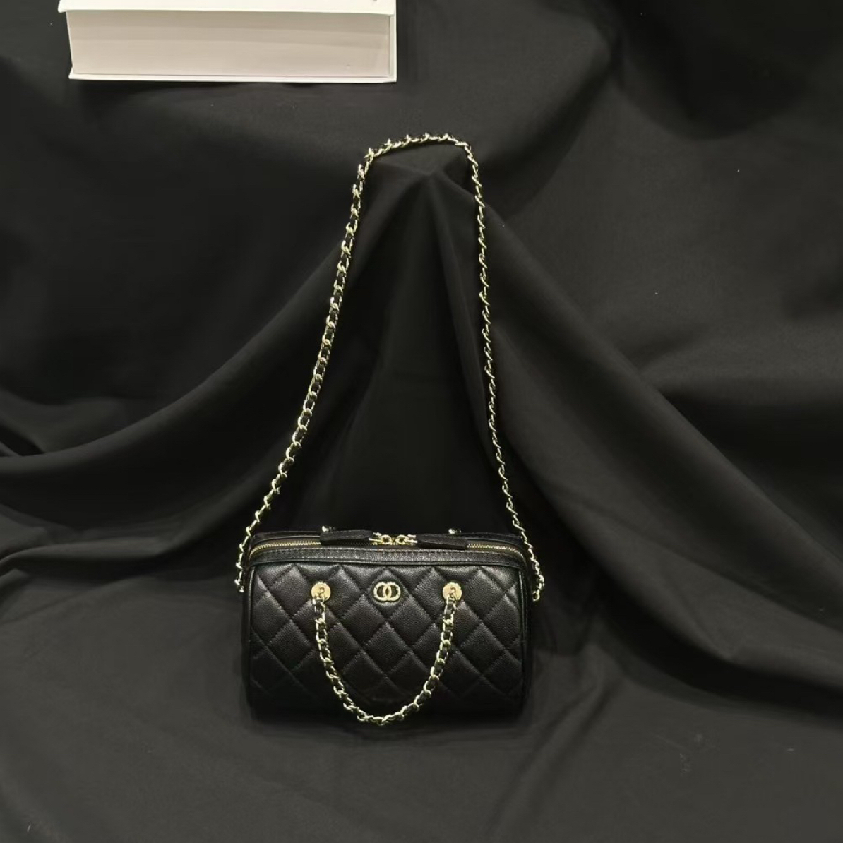 女士鱼子酱牛皮大爆款