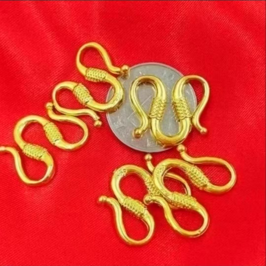 合金胸针 胸针时尚经典百搭气质潮流金色素款不掉色简约女款实心