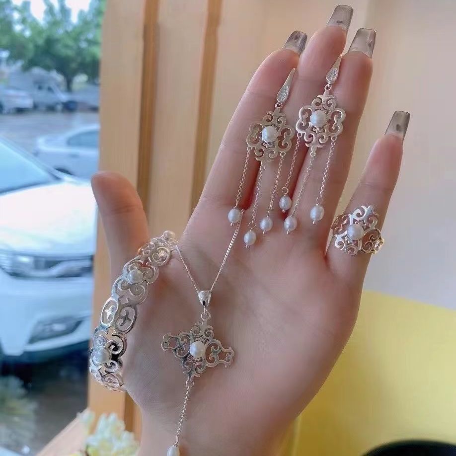 铜合金耳饰 银色戒指耳环项链奢华民族风饰品婚礼时尚百搭高级