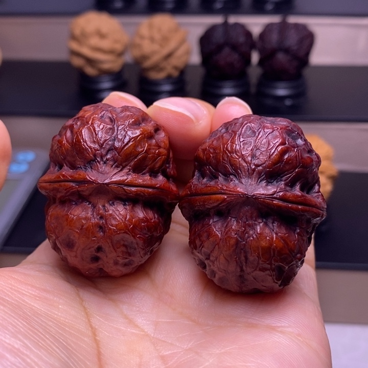 把件文玩核桃七彩玉罗汉地闷23