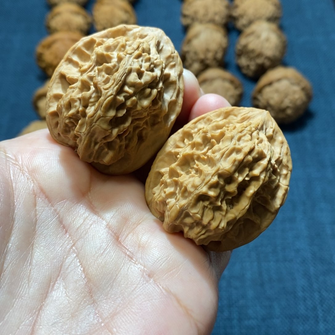 桃核吊坠宸*居庸关鸡心36