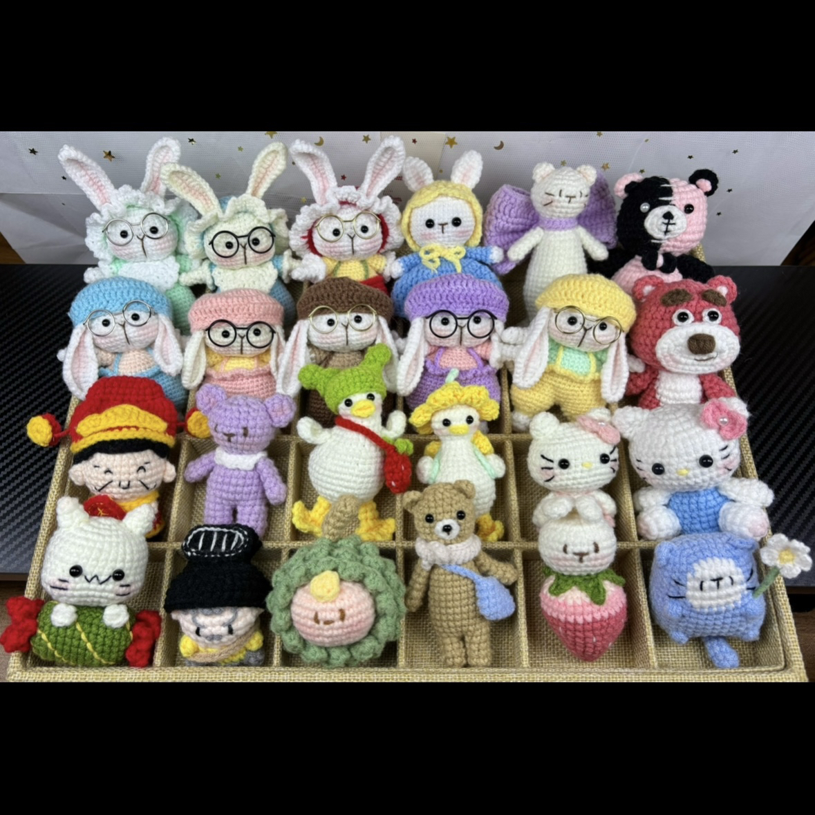 （专拍）草莓熊红色糖糖兔钩织挂件摆件