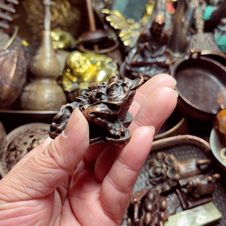 铜器摆件收收藏藏