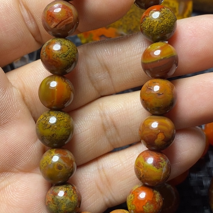 玛瑙/玉髓颈饰未镶嵌行**止