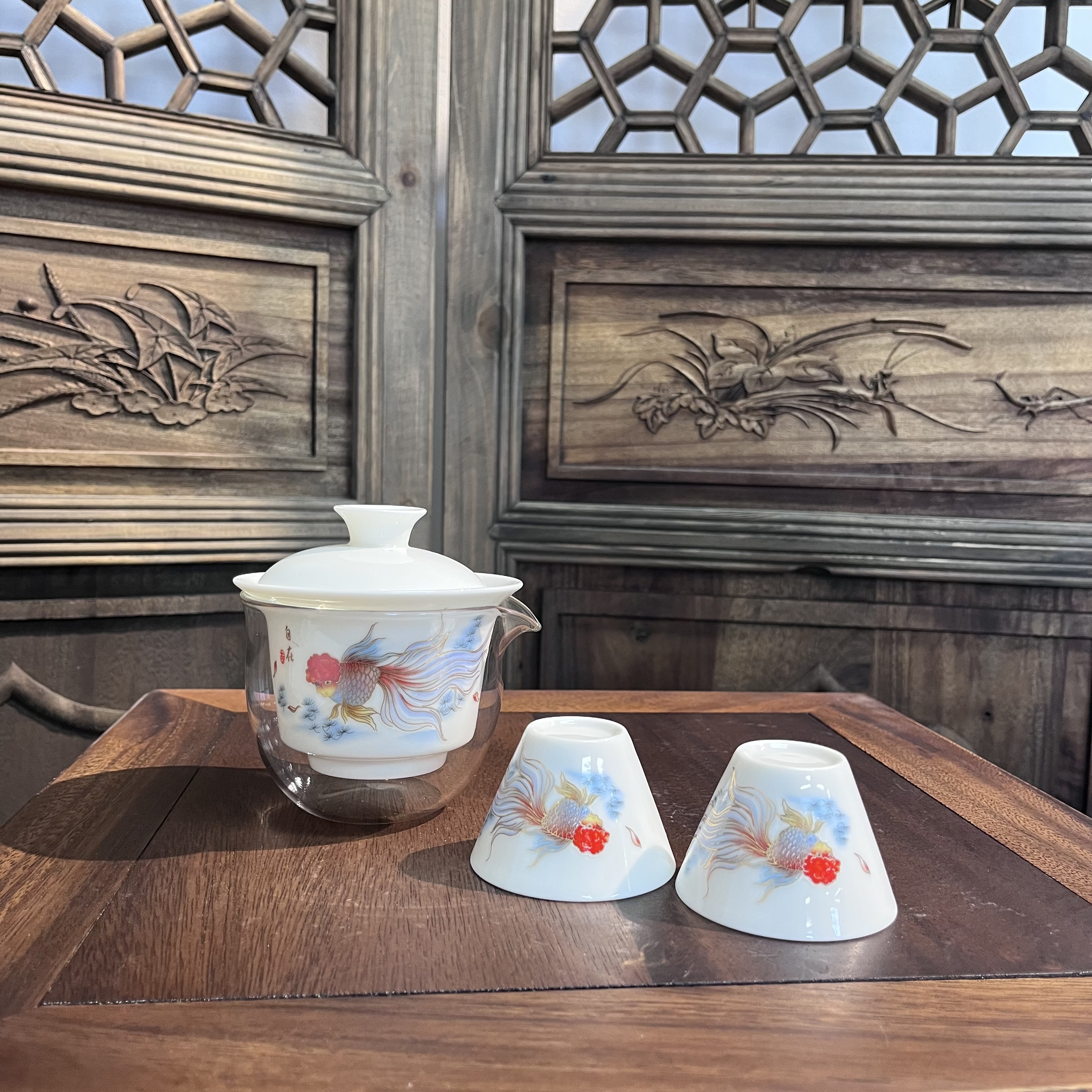 A-0011 自在金鱼 一公道一盖碗两杯旅行套