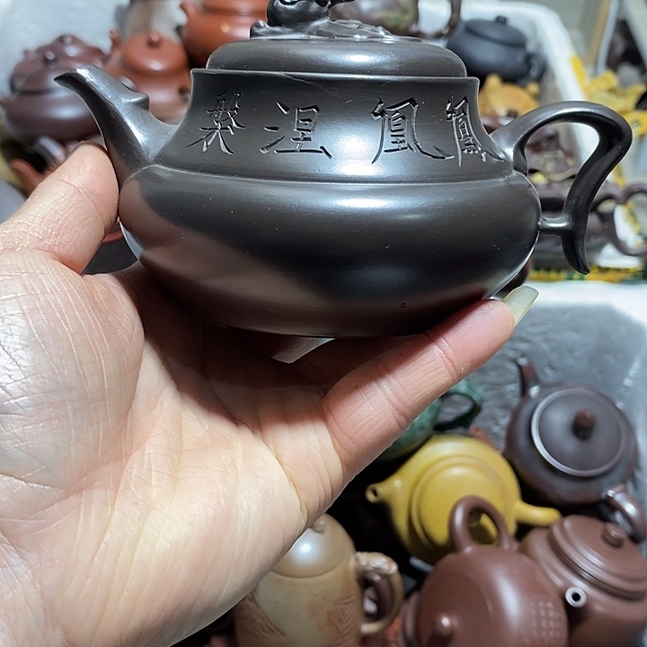 紫砂茶壶划痕微瑕