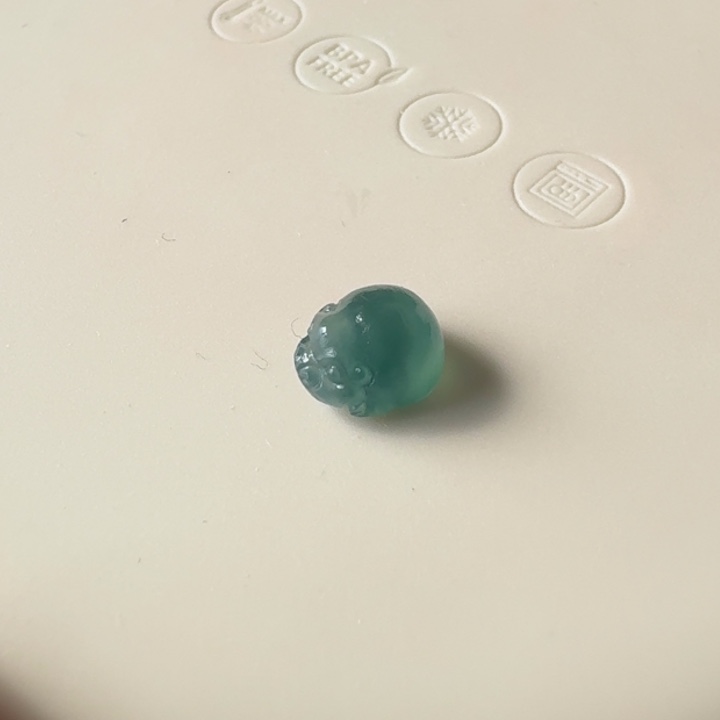 定制翡翠未镶嵌金蟾