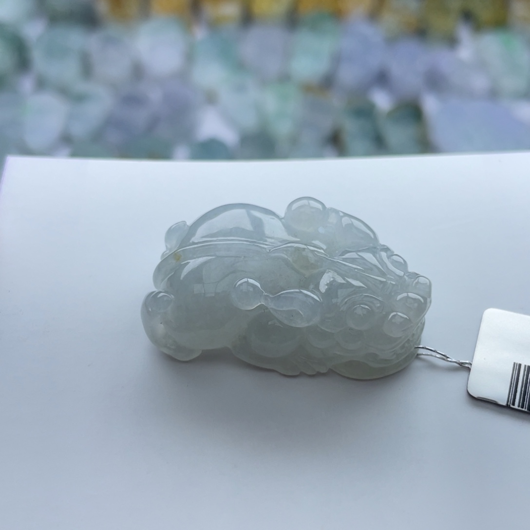 翡翠颈饰未镶嵌貔貅