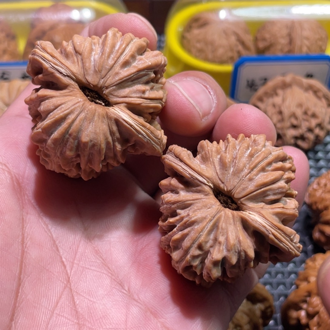 $***$文玩核桃吊坠43全品四座楼