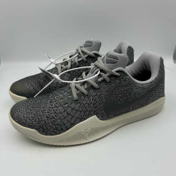 95新 MM6 42码265/Mamba Instinct Pure Platinum 织物 篮球鞋