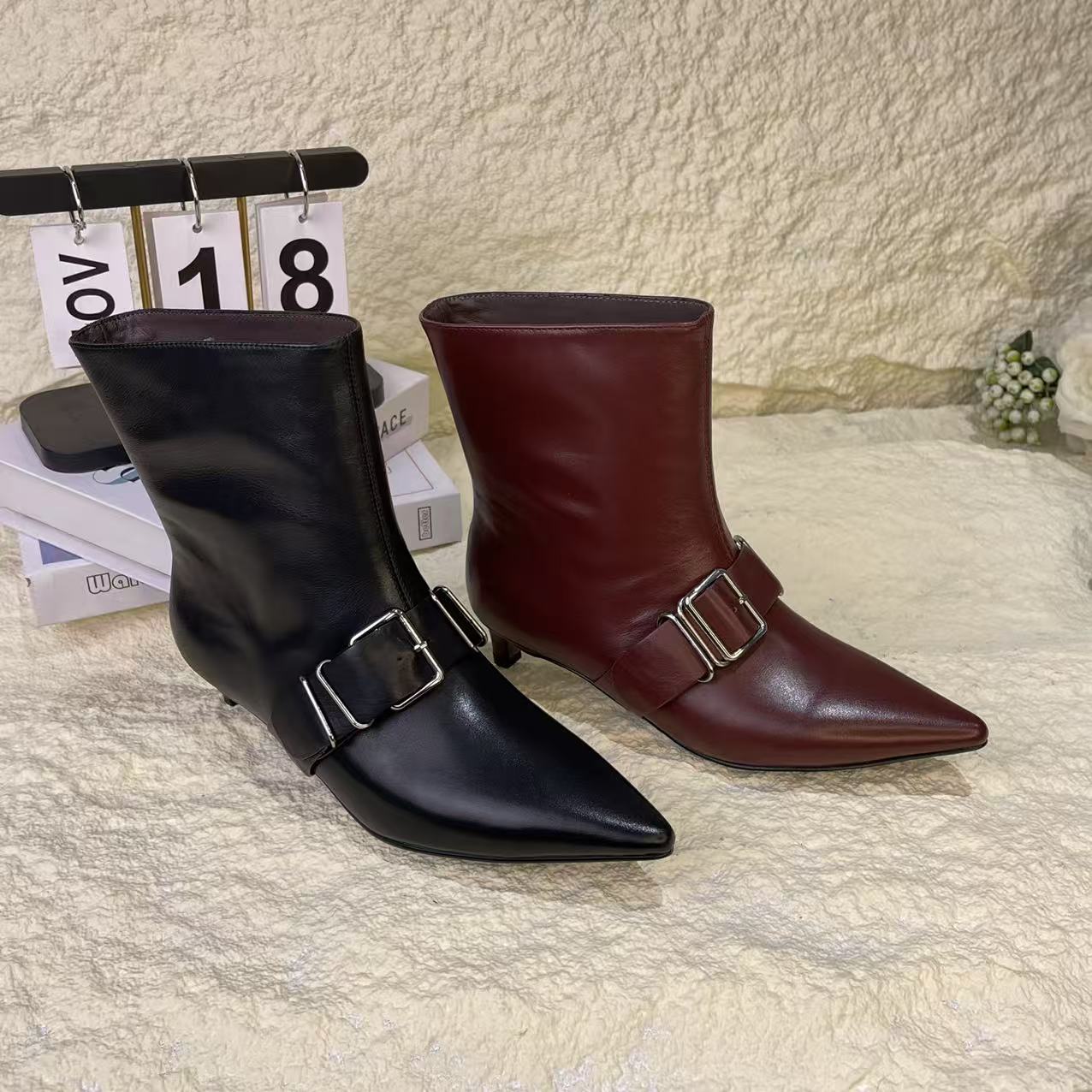 牛皮3厘米 2025年秋季新款气质百搭尖头细跟高跟短靴9662