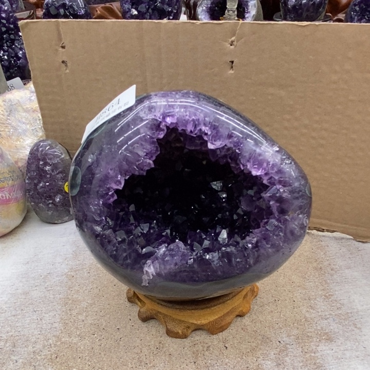 紫晶大型摆件（非配饰）未镶嵌
