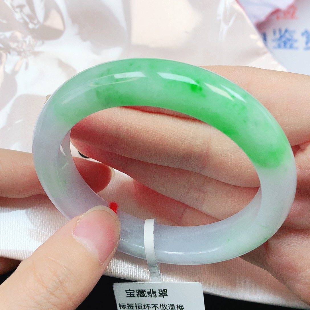 未镶嵌手镯翡翠抖音009