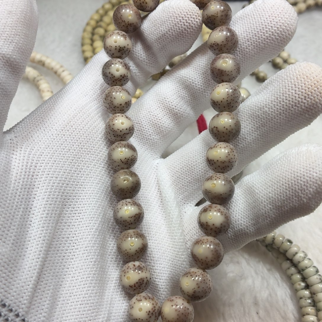 大***狗手串星月菩提灰冰10圆