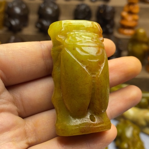 蛇纹石玉未镶嵌颈饰66