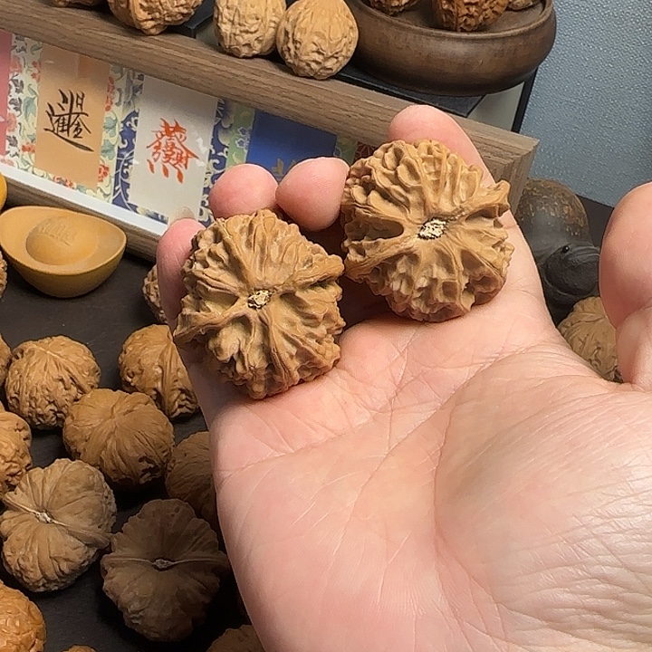 吊坠文玩核桃41福利苹果园，不退不换