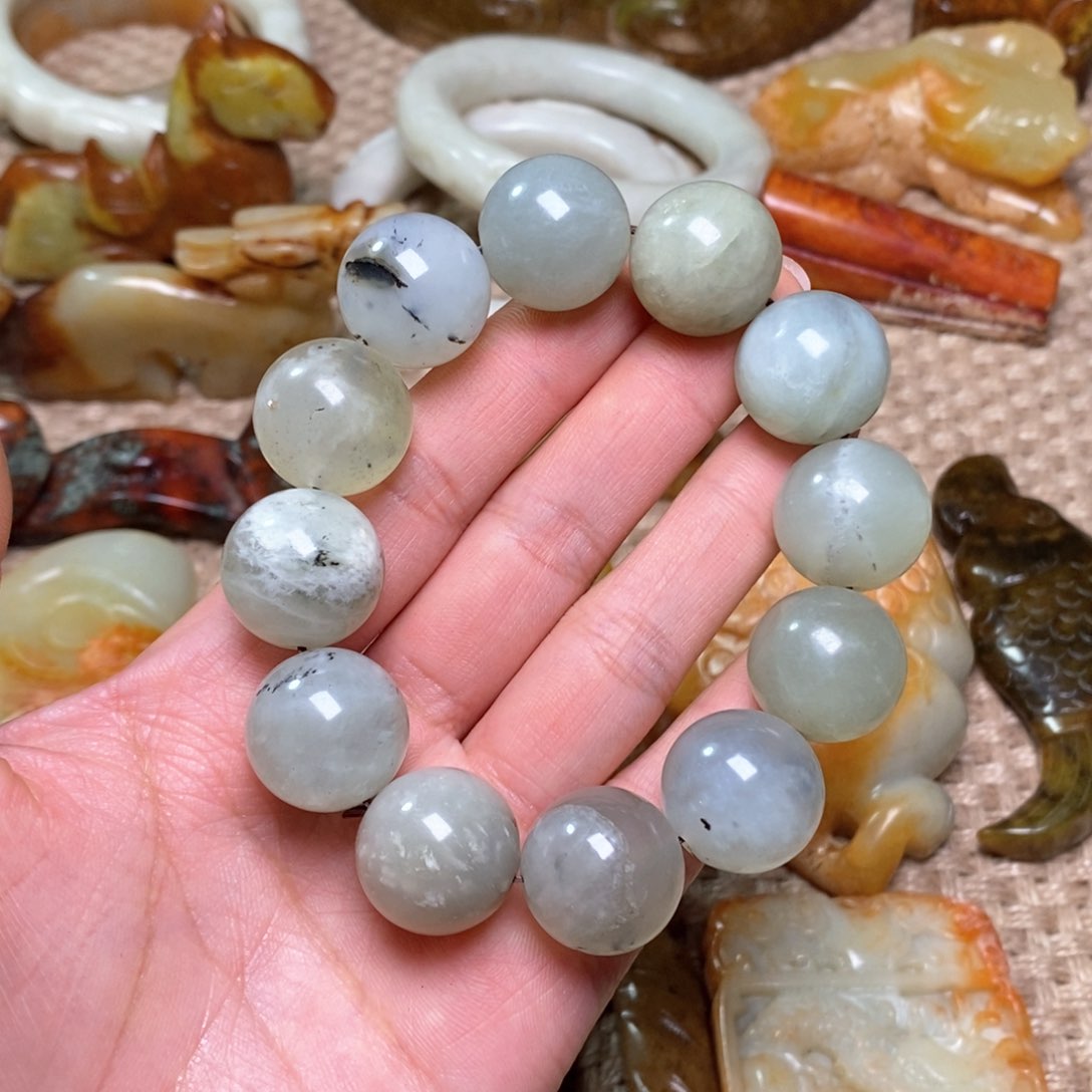 白玉菩提吊坠白玉菩提白玉菩提摆件