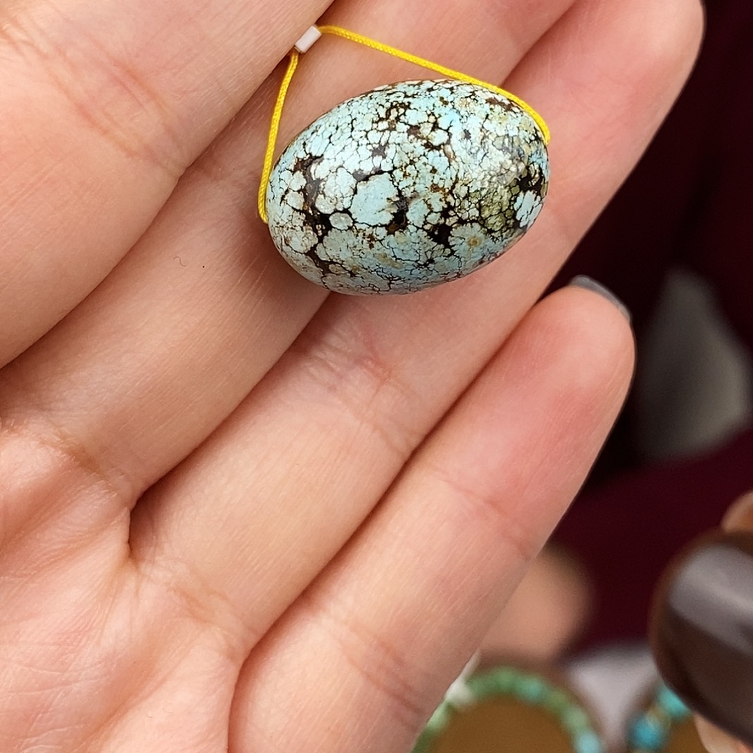 绿松石未镶嵌原矿