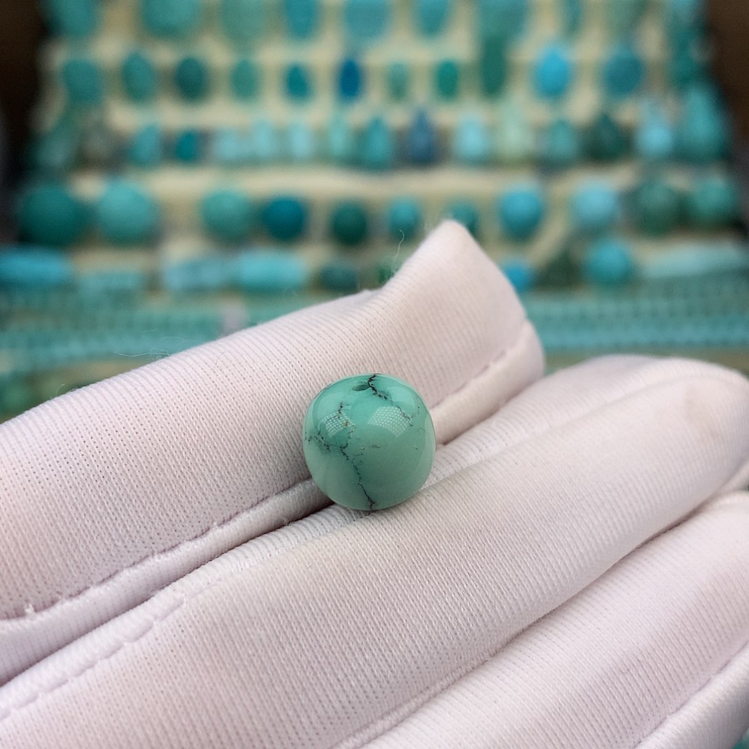 绿松石未镶嵌珠宝奇石9.8