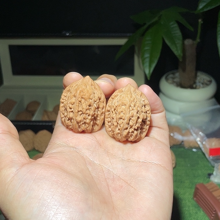 把件文玩核桃32太行鸡心