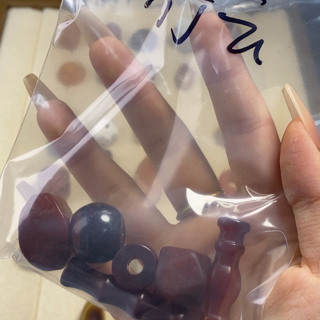 行***云玛瑙/玉髓未镶嵌颈饰