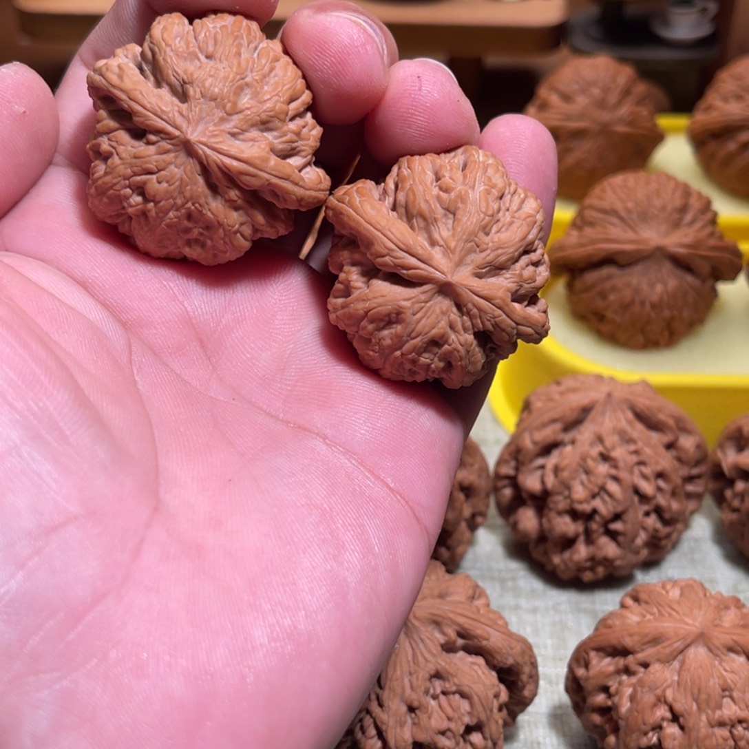 文玩核桃吊坠39小粗筋