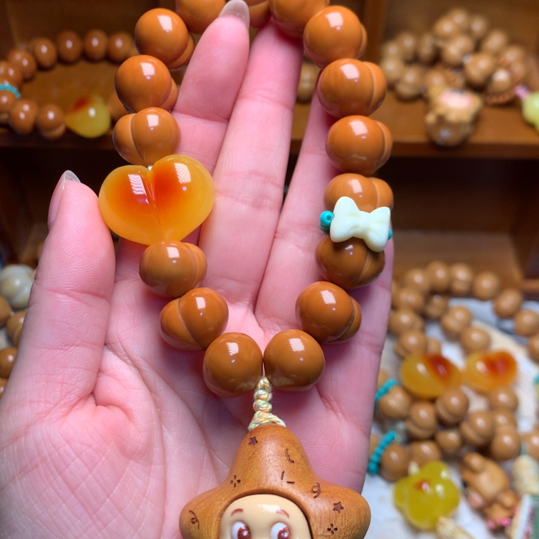 把件猴头核桃15玻璃底定制