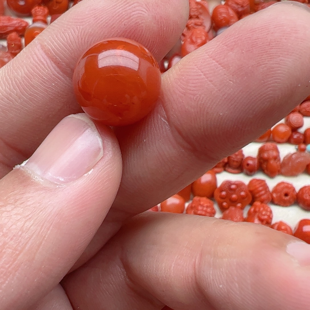 南红玛瑙配饰未镶嵌