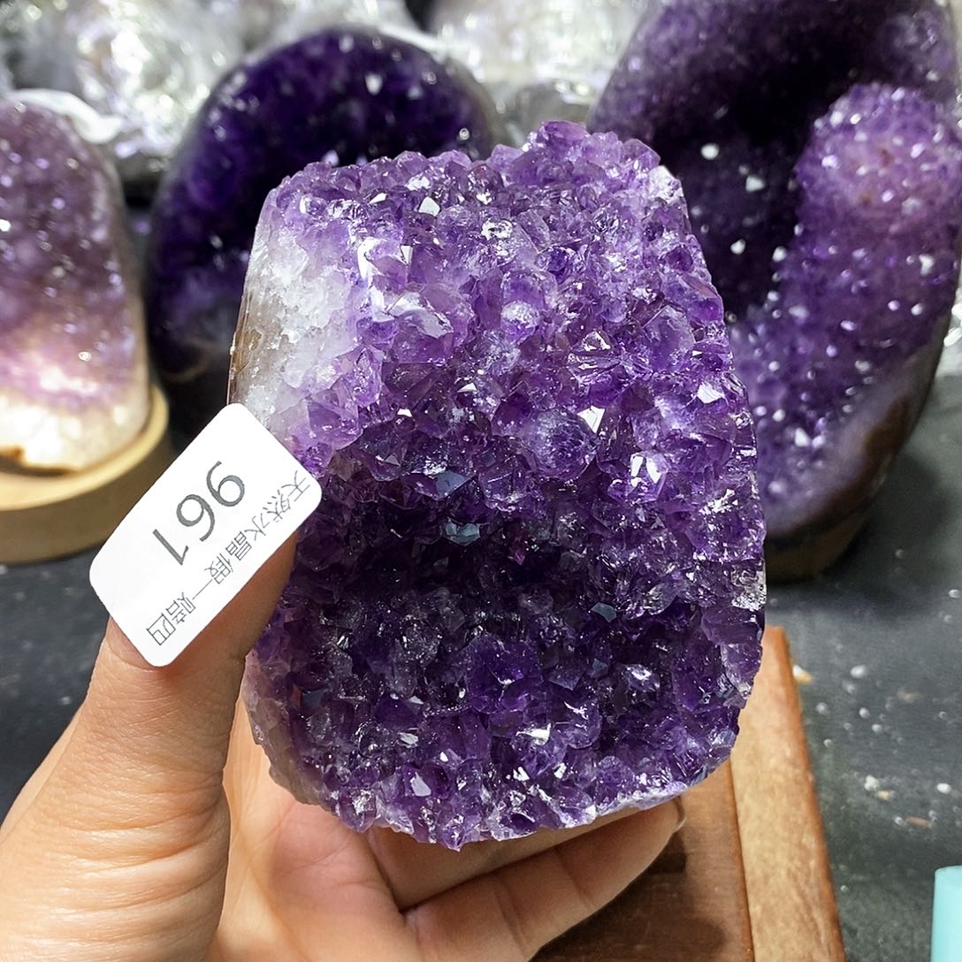 水晶大型摆件（非配饰）未镶嵌