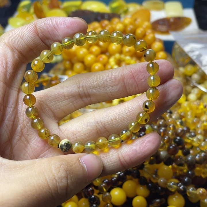 琥珀珠宝奇石未镶嵌